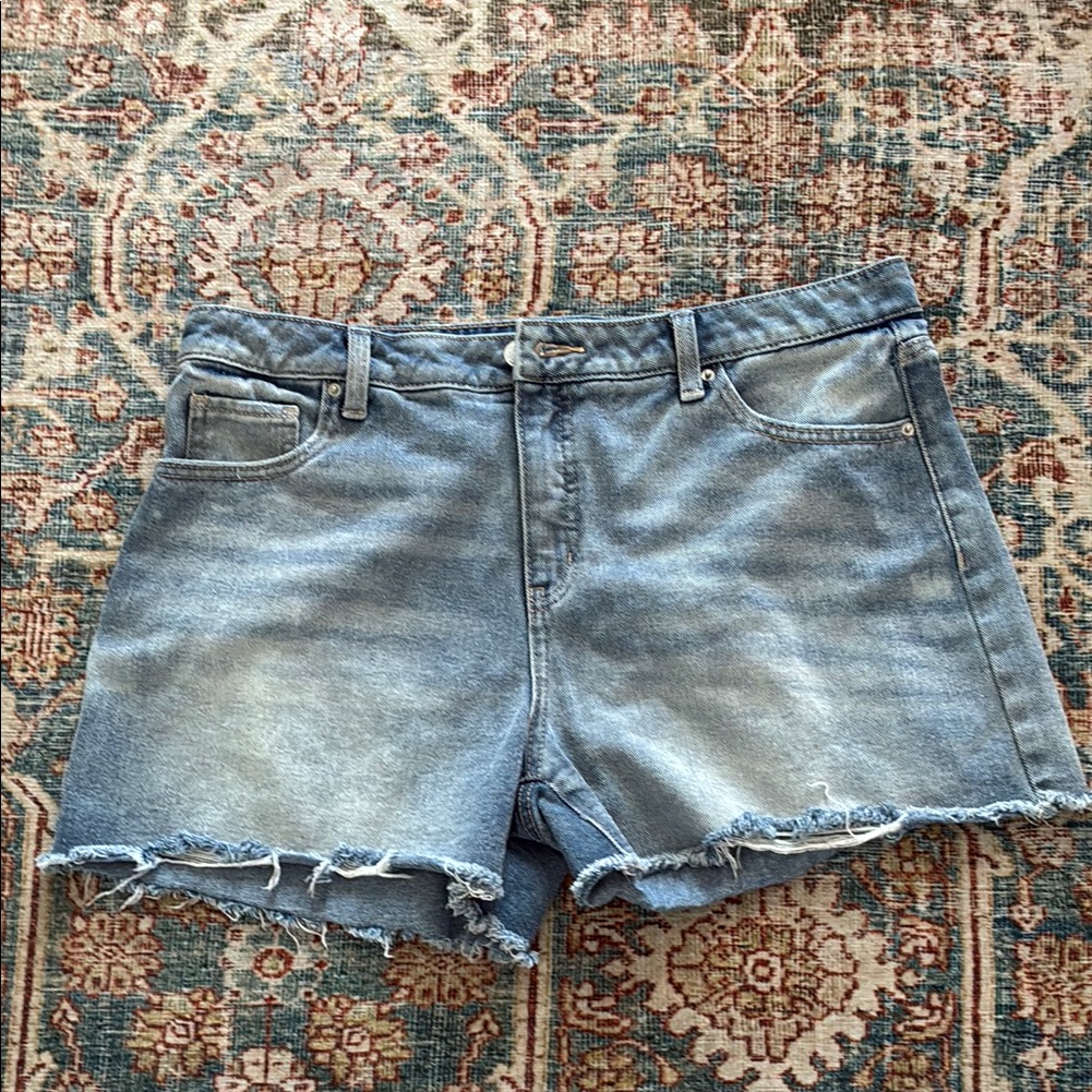 Jean Shorts With Raw Hem Size 14